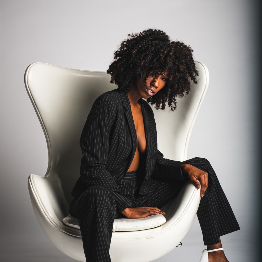 Meet your Posher, Tionne